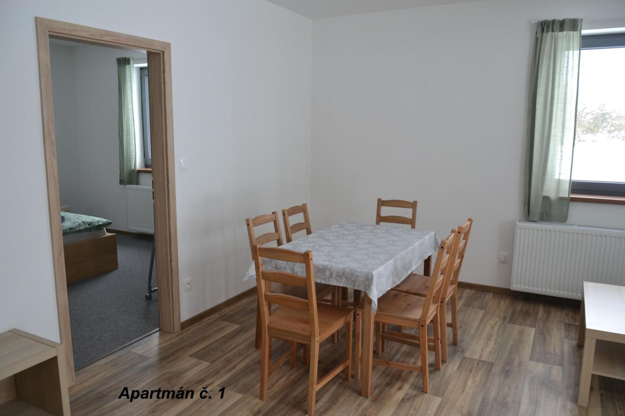 Apartment Benatky Suchdol nad Luznici